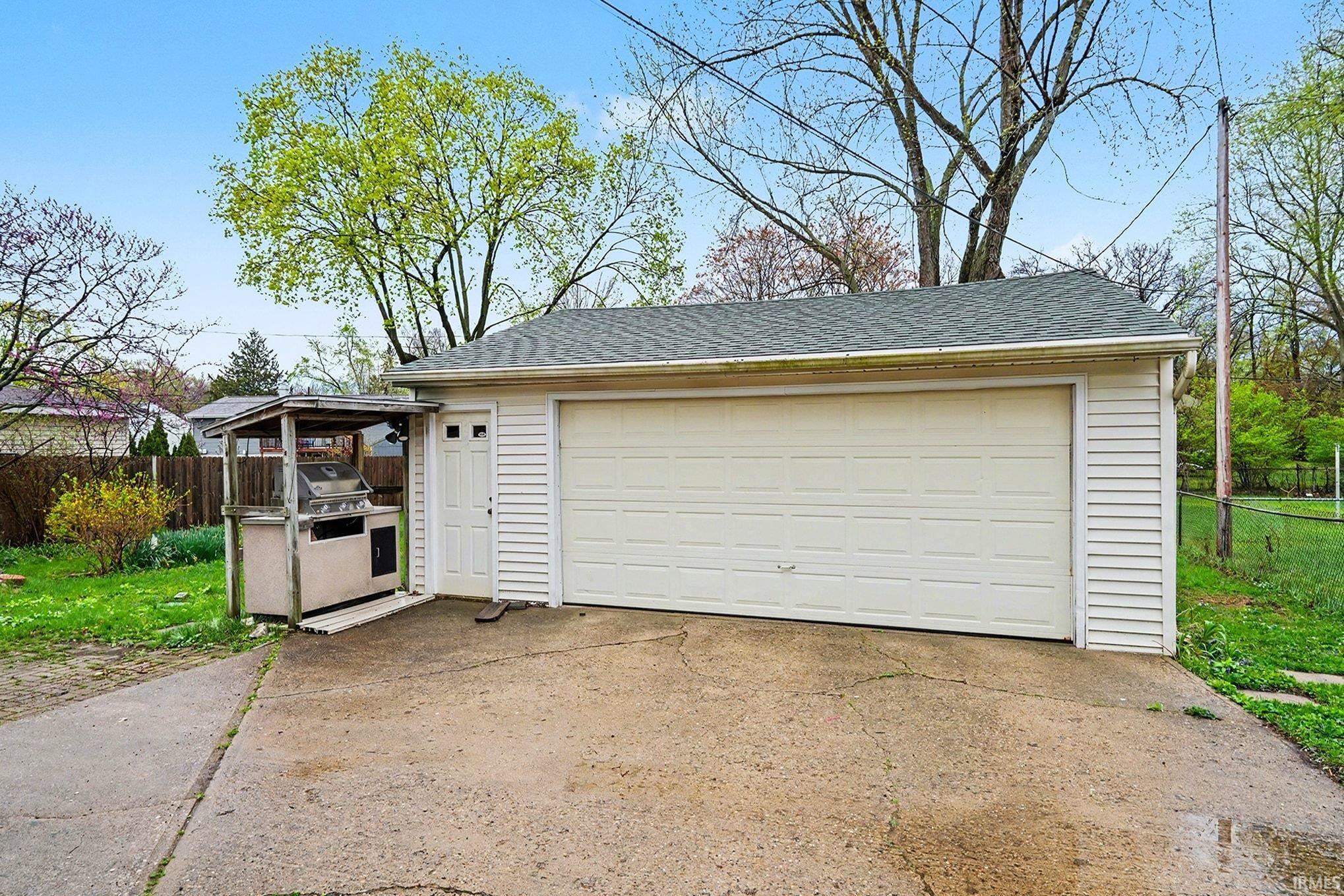 50740 Parian Avenue South Bend IN 46637