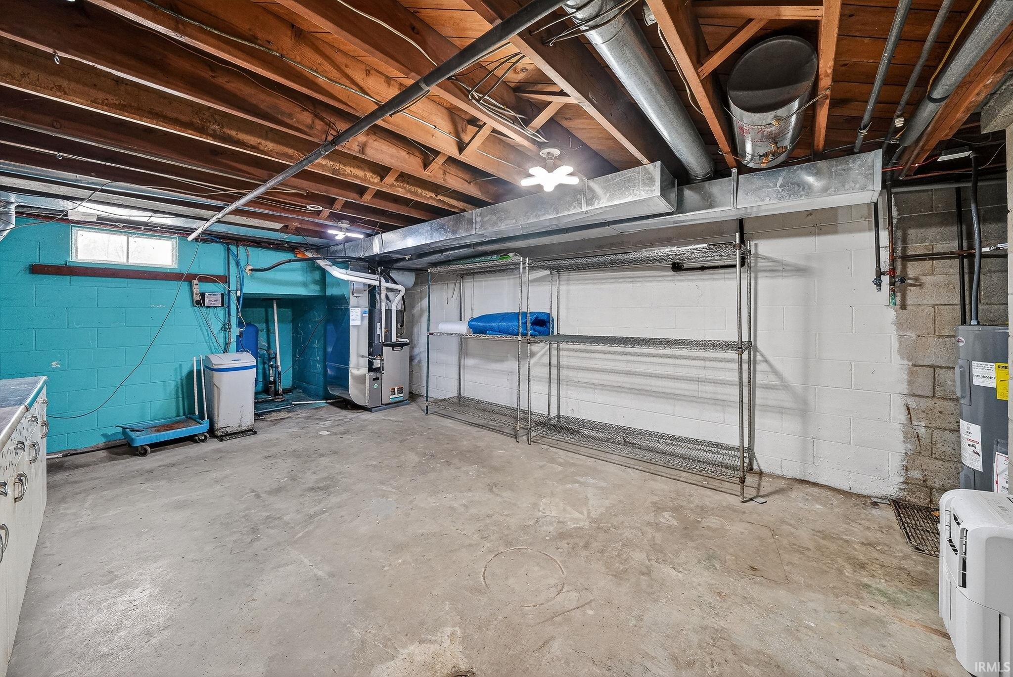 52040 Avanelle Street Granger IN 46530