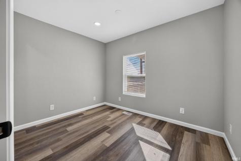 914 W Divison Road Jasper IN 47546