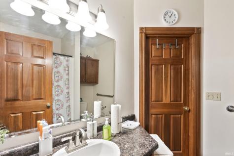 8303 Norwood Court Fort Wayne IN 46835