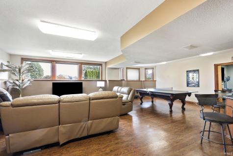 8303 Norwood Court Fort Wayne IN 46835