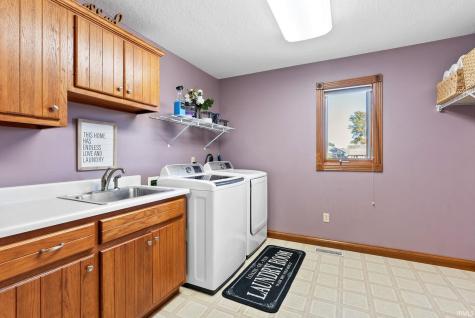 8303 Norwood Court Fort Wayne IN 46835