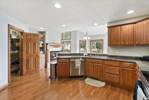 8303 Norwood Court Fort Wayne IN 46835