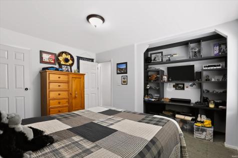 2812 W Fawkesway Drive Bloomington IN 47404