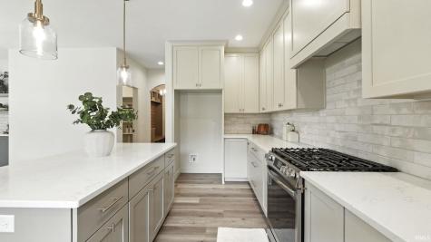 9836 Gala Cove Fort Wayne IN 46835