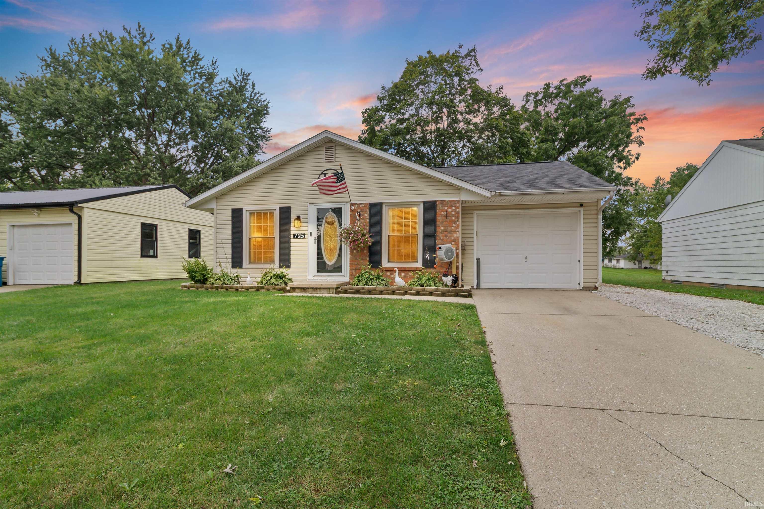 725 Beech Drive Gas City IN 46933
