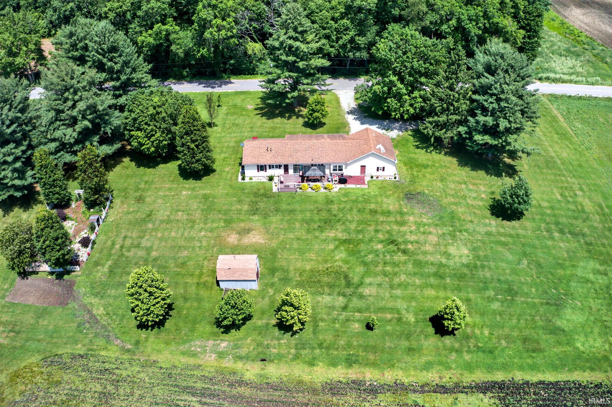 21660 Osborne Road Lakeville IN 46536