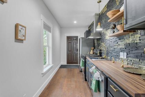 1229 Miner Street South Bend IN 46617