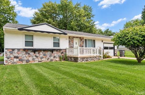 2504 Westside Drive Warsaw IN 46580