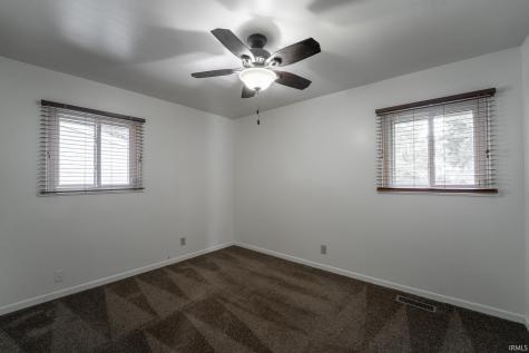 2504 Westside Drive Warsaw IN 46580