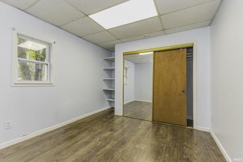 2100 N Rosewood Avenue Muncie IN 47304