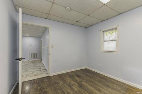 2100 N Rosewood Avenue Muncie IN 47304