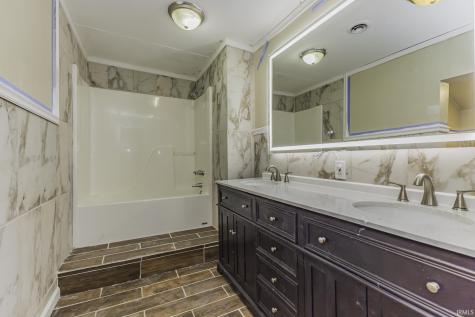 2100 N Rosewood Avenue Muncie IN 47304