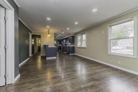 2100 N Rosewood Avenue Muncie IN 47304