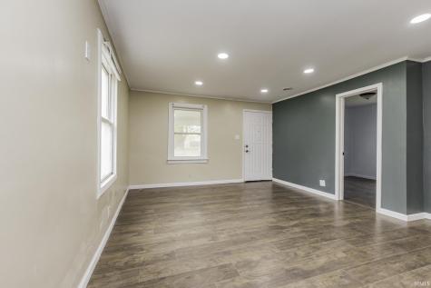 2100 N Rosewood Avenue Muncie IN 47304