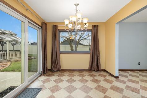 210 Knoll Ridge Boulevard Kendallville IN 46755