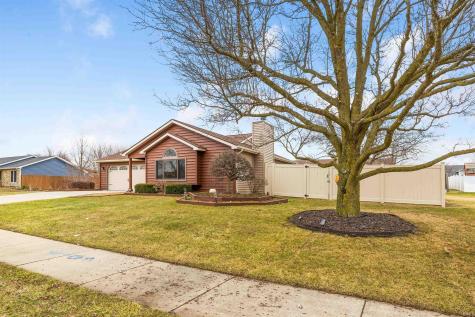 210 Knoll Ridge Boulevard Kendallville IN 46755