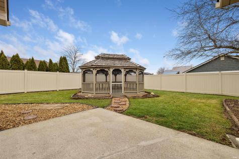210 Knoll Ridge Boulevard Kendallville IN 46755