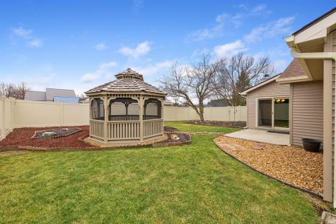 210 Knoll Ridge Boulevard Kendallville IN 46755