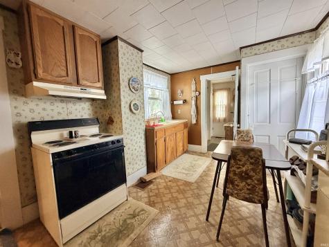 948 S Section Street Dugger IN 47848