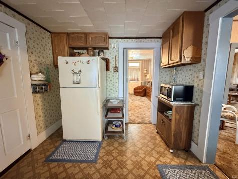 948 S Section Street Dugger IN 47848