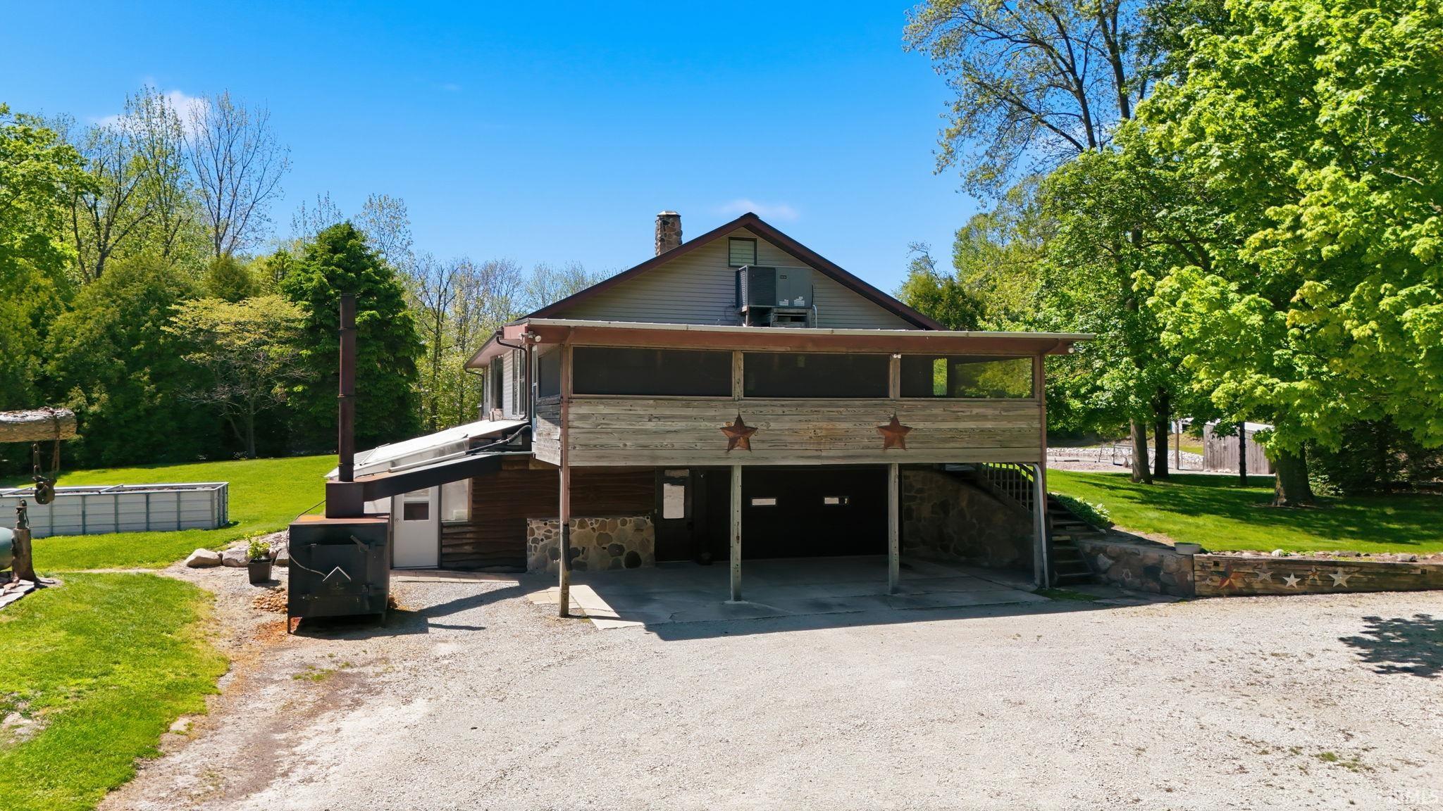11401 W 500 S Road Mentone IN 46539