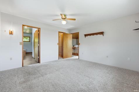 11401 W 500 S Road Mentone IN 46539