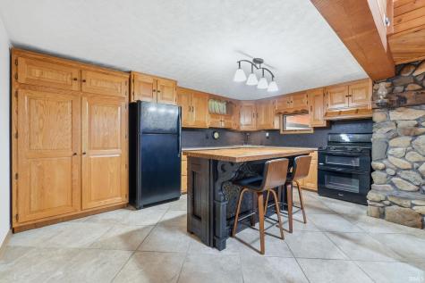 11401 W 500 S Road Mentone IN 46539