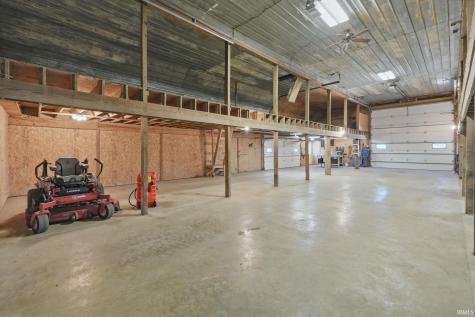 11401 W 500 S Road Mentone IN 46539