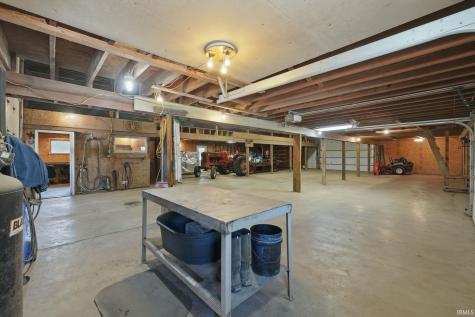 11401 W 500 S Road Mentone IN 46539
