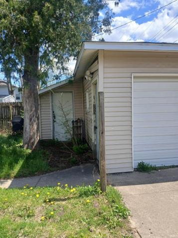 1114 E Bowman Street South Bend IN 46613
