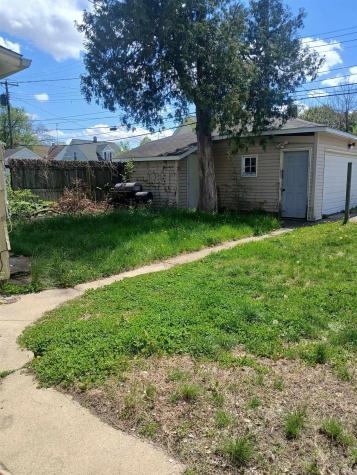 1114 E Bowman Street South Bend IN 46613