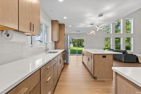 54842 Black Oak Court Bristol IN 46507