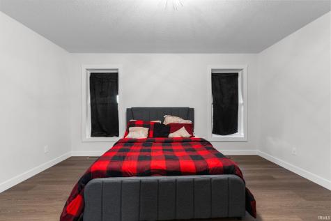 54842 Black Oak Court Bristol IN 46507