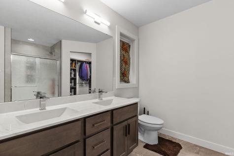 54842 Black Oak Court Bristol IN 46507