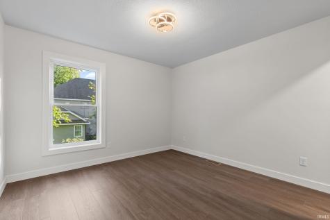 54842 Black Oak Court Bristol IN 46507
