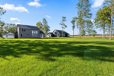 54842 Black Oak Court Bristol IN 46507