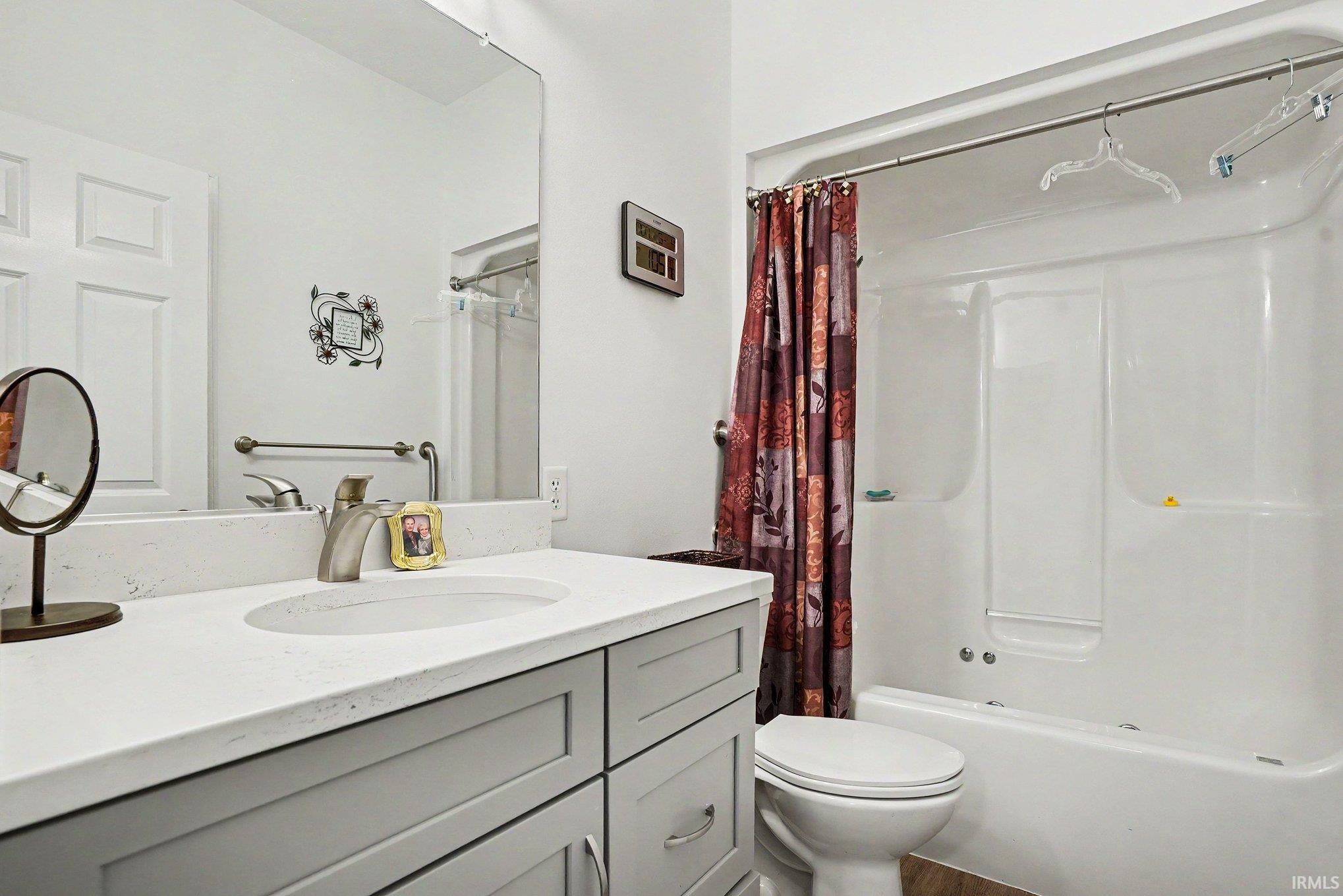 1802 Woodgate Drive Goshen IN 46526