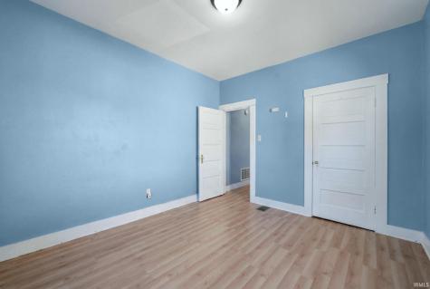 4302 Weisser Park Avenue Fort Wayne IN 46806