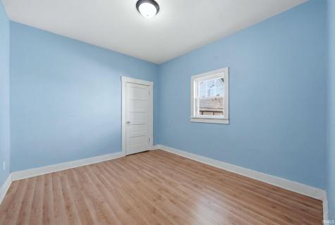 4302 Weisser Park Avenue Fort Wayne IN 46806