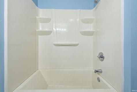 4302 Weisser Park Avenue Fort Wayne IN 46806