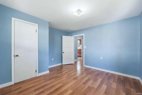 4302 Weisser Park Avenue Fort Wayne IN 46806