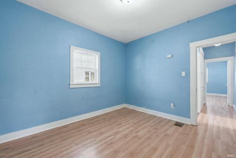 4302 Weisser Park Avenue Fort Wayne IN 46806