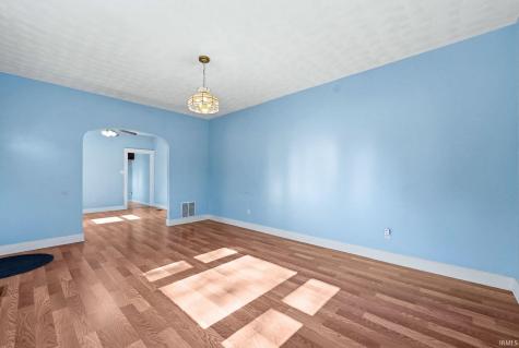 4302 Weisser Park Avenue Fort Wayne IN 46806