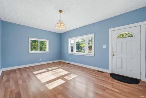 4302 Weisser Park Avenue Fort Wayne IN 46806