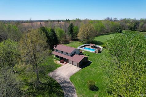 1407 S 125 E Washington IN 47501