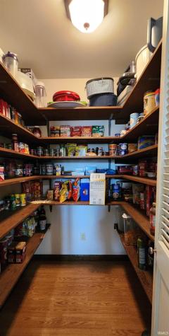 1407 S 125 E Washington IN 47501