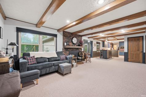 2038 Norwood Drive Anderson IN 46012