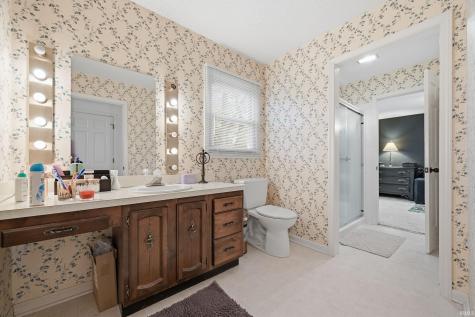2038 Norwood Drive Anderson IN 46012