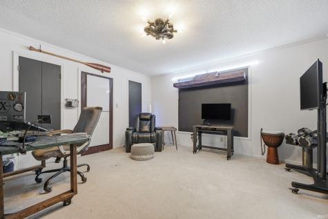 2038 Norwood Drive Anderson IN 46012